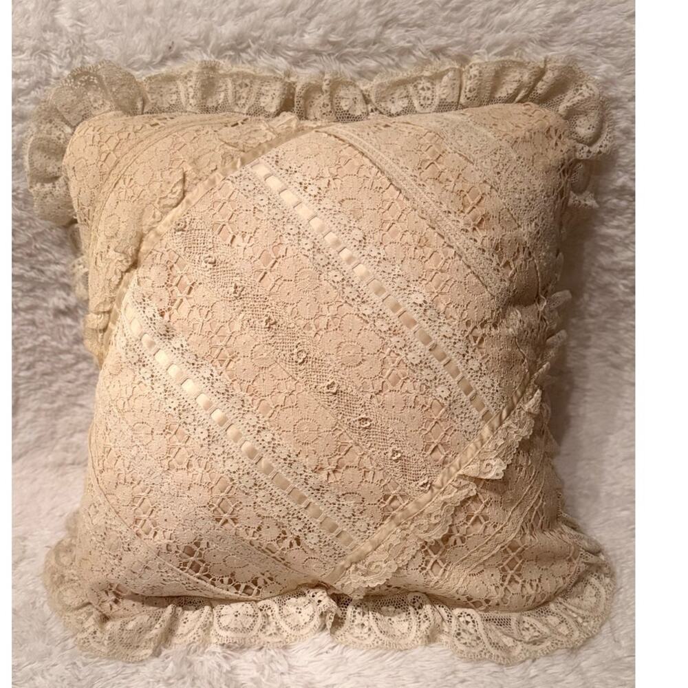 Vintage 1930s–1940s Ivory Lace Boudoir Pillow 21x21 Handmade Cottagecore